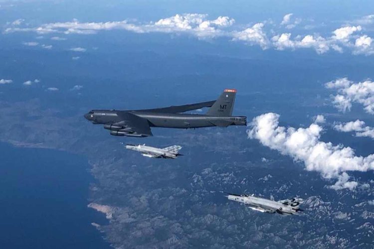 Kroacia: Bombarduesi amerikan B-52 fluturon mbi vendet anëtare të NATO-s në Evropë