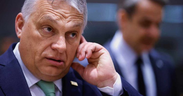 Orban i del në krah Vuçiqit: Forcat globaliste-liberale po e sulmojnë Serbinë!