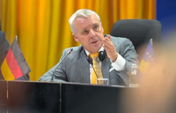 Rohde: Serbia po pengon Kosovën në KE, mbështesim anëtarësimin e saj