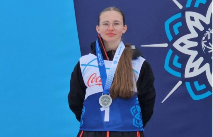 Shqipëria fiton 2 medalje në Lojërat Olimpike Speciale Botërore Dimërore