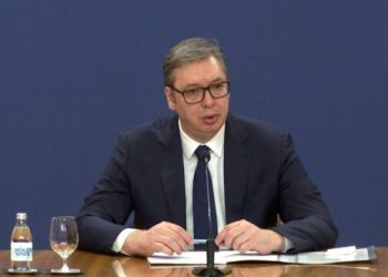 Protesta e madhe sot në Beograd, Vuçiq: Kushdo që shkakton trazira do të arrestohet