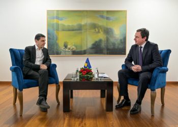 Kryeministri Kurti takoi deputetin e Parlamentit të Mbretërisë së Bashkuar, Alex Sobel