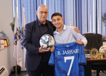 Belgin Jashari takohet me presidentin e FFK-së, Agim Ademin, i premtohet përkrahje