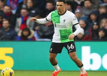 Alexander-Arnold në Real Madrid? Kështu përgjigjet Robertson