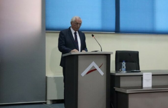 Ndrron jetë në moshën 81-vjeçare akademiku Salih Gashi