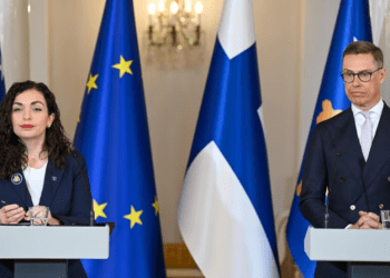 Osmani në Finlandë: Çdo marrëveshje paqeje mes Kievit dhe Moskës s’duhet të inkurajojë ambiciet imperialiste të Rusisë