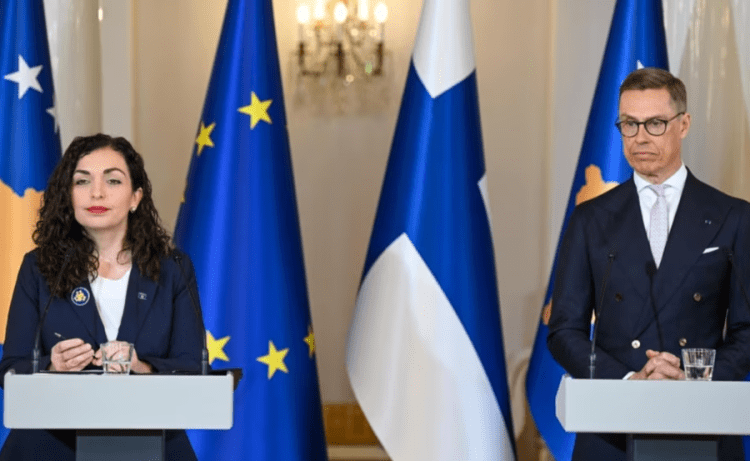 Osmani në Finlandë: Çdo marrëveshje paqeje mes Kievit dhe Moskës s’duhet të inkurajojë ambiciet imperialiste të Rusisë