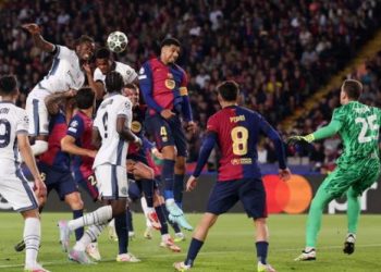 Spektakël 3:3 në Barcelonë, por fituesi mësohet në Milano