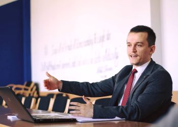 KDI: LVV-së i takon kandidatura për kryetar Kuvendi