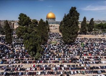 Izraeli i ndalon për 7 ditë hyrjen në Xhamisë Al-Aksa predikuesit të saj pas fjalimit kundër gje*nocidit në Gaza