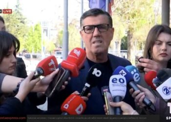 Haziri thotë se VV s’po e bën as përpjekjen më të vogël të ndihmojë që Haxhiu t’i marrë votat për kryeparlamentare