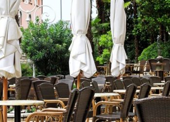 DhTIK: Taksa e SHBA-ve ndaj Kosovës, do ta rëndoj edhe më shumë ekonominë tonë