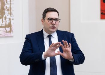 Ministri i Jashtëm çek kritikon propagandën e Putinit
