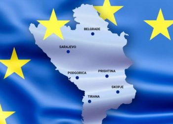 Alarmi në Maqedoninë e Veriut/ Më shumë se 62% e të rinjve duan të ikin nga vendi