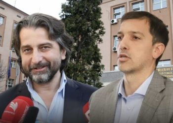 Pas debatit në Komunën e Prishtinës, përplasja mes Dardan Sejdiut dhe Përparim Ramës vazhdon edhe në rrjetet sociale