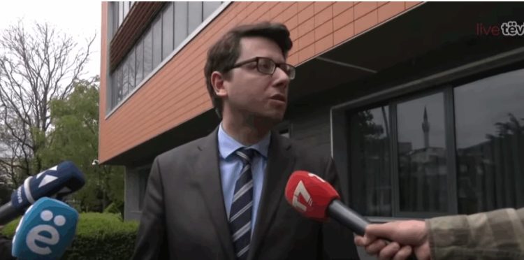 Murati: Kemi parë deputetë të opozitës që janë në mëdyshje për ndryshim qëndrimi