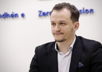 Dështimi i seancës, Cakolli: Kuvendi vazhdon të tallet, me veten dhe me qytetarët