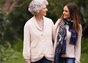 Kaloni më shumë kohë me prindërit – ua zgjatni jetën