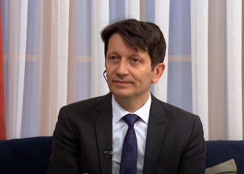 Me këto aparate të reja teknologjike mund të riktheni dëgjimin tuaj! (VIDEO)