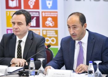 Kurti e Aliu sot në Istog vendosin gurthemelin e një projekti të banimit