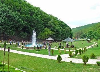 1 Maji, ndalohet qarkullimi i veturave në drejtim të Gërmisë