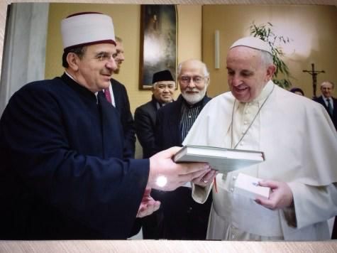 Vdekja e Papës – Myftiu Tërnava e kujton takimin me të