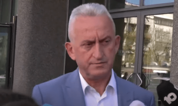 Qalaj: Haxhiu tek PDK-ja nuk kalon