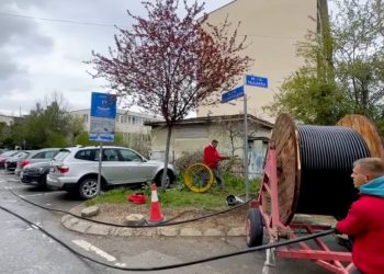 KEDS po shtrin 12 mijë metra kabllo të Tensionit të Mesëm në Prishtinë