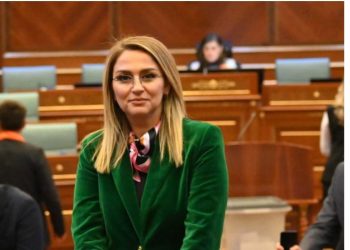 Deputetja që po mungon në seancën konstituive të Kuvendit, mësohet arsyeja