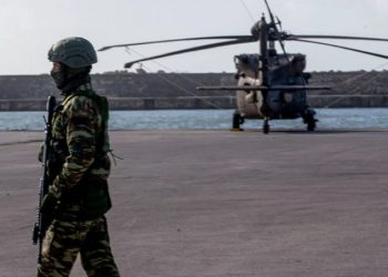 Greqia në alarm! Kapet “piktori”, spiun i mafias dhe Rusisë, po fotografonte bazën e NATO-s