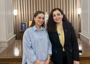 Osmani takon Majlinda Kelmendin: Shembull që duhet ndjekur, e ngriti flamurin tonë në piedestal