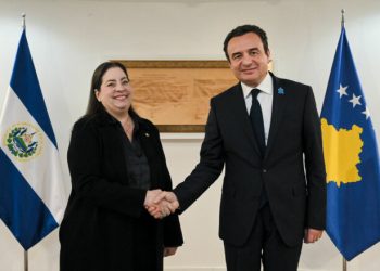 Kurti mirëpriti ambasadoren e re të El Salvadorit për Kosovë, Rhina Bardi