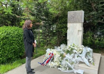 Ambasada amerikane: Familjet e të zh*dukurve meritojnë informacion të plotë për fatin e më të dashurve të tyre