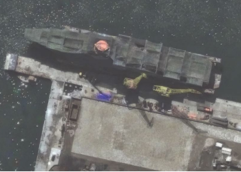 Zbulohet nga sateliti,  Koreja e Veriut ka ndërtuar anijen më të madhe luftarake në histori