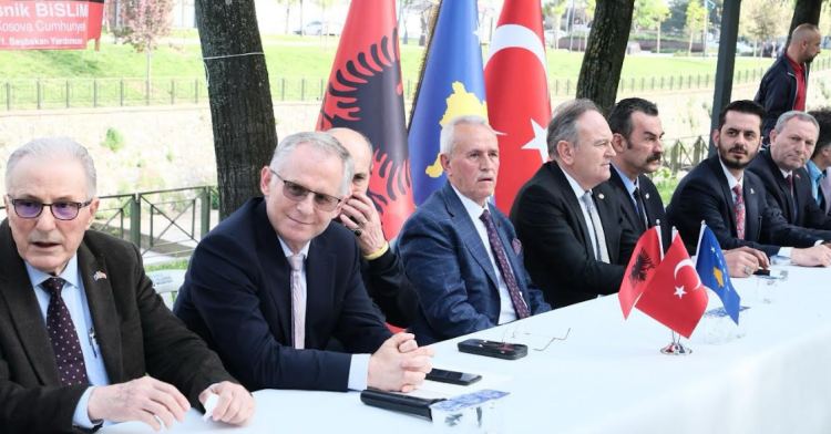 Bislimi mori pjesë në ceremoninë e hapjes së Shoqatës Kulturore dhe Humanitare të Kosovës, Shqipërisë dhe Maqedonisë së Veriut në Bursë të Turqisë