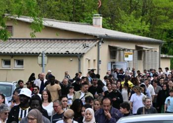 V*rasja b*rutale në xhami, Macron: U*rrejtja fetare s’ka vend në Francë