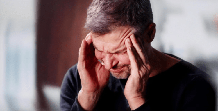 Simptomat e një goditjeje në tru, ja faktorët që ndikojnë