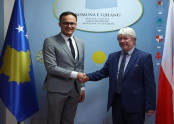 Hyseni priti në takim ambasadorin e Çekisë në Kosovë, Bohumil Mazanek