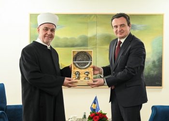 Kavazoviq: Boshnjakët dhe shqiptarët, shembull i dashurisë vëllazërore