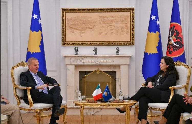 Osmani në takim lamtumirës me De Riun: Italia, mbështetëse thelbësore