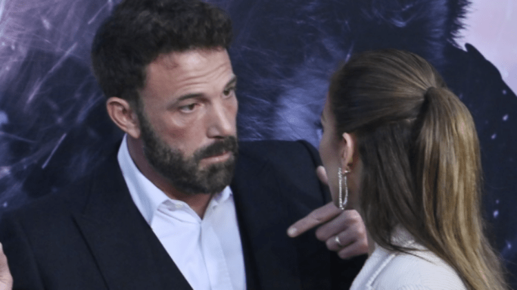 Jennifer Lopez dhe Ben Affleck janë në mosmarrëveshje për shitjen e rezidencës së tyre dhjetëra milionëshe (Foto)