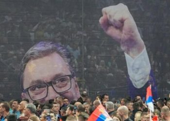 Mandiq: Vuçiq ka kë*rcënuar prokurorët e gjyqtarët për të arr*estuar organizatorët e protestave në Serbi