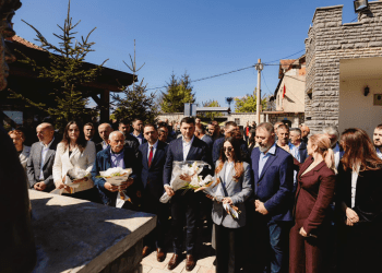 Krasniqi përkujton Ilaz Kodrën: Ndër të parët që i dha jetë UÇK’së, ai qëndron në themelet e lirisë sonë