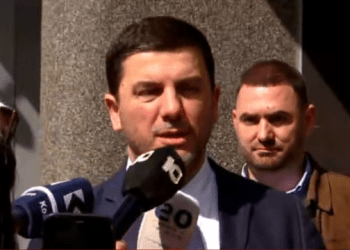 Krasniqi: Nëse VV nuk mundet me i bë votat për kryetar të kuvendit, duhet të mendohen opsionet tjera