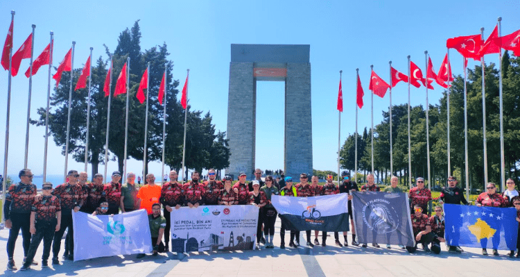 ‘Dy Pedale, Një Mijë Kujtime’ Marshimi i Çiklistëve nga Kosova në Çanakkale