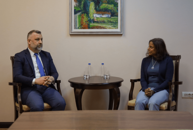 Prattipati viziton Shtërpcën, u takua me Jevtiqin