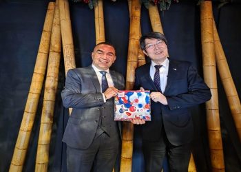 Rafuna dhe ambasadori japonez flasin për bashkëpunim ekonomik