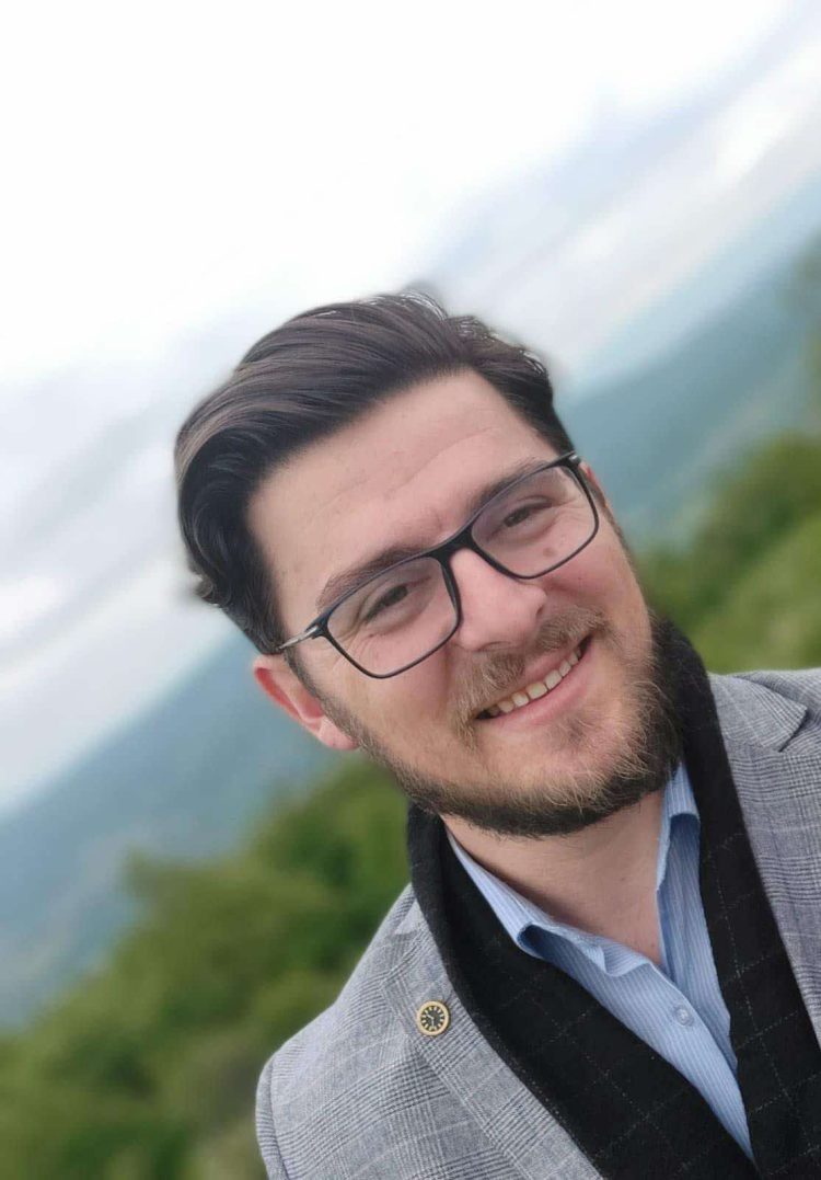 Kur emrat e mëdhenj bëhen të padurueshëm