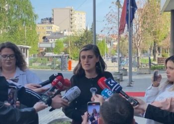 Bogujevci: Albulena ka më shumë përvojë se unë brenda Kuvendit, pse duhet të jem unë dhe jo ajo