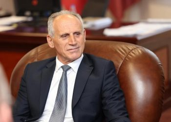 Syla përfaqëson Kosovën në grupin për ndihmë ushtarake Ukrainës